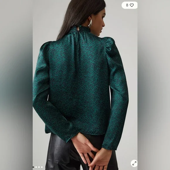 EUC size Medium Anthropologie Self Contrast Puff sleeve blouse - Picture 2 of 6